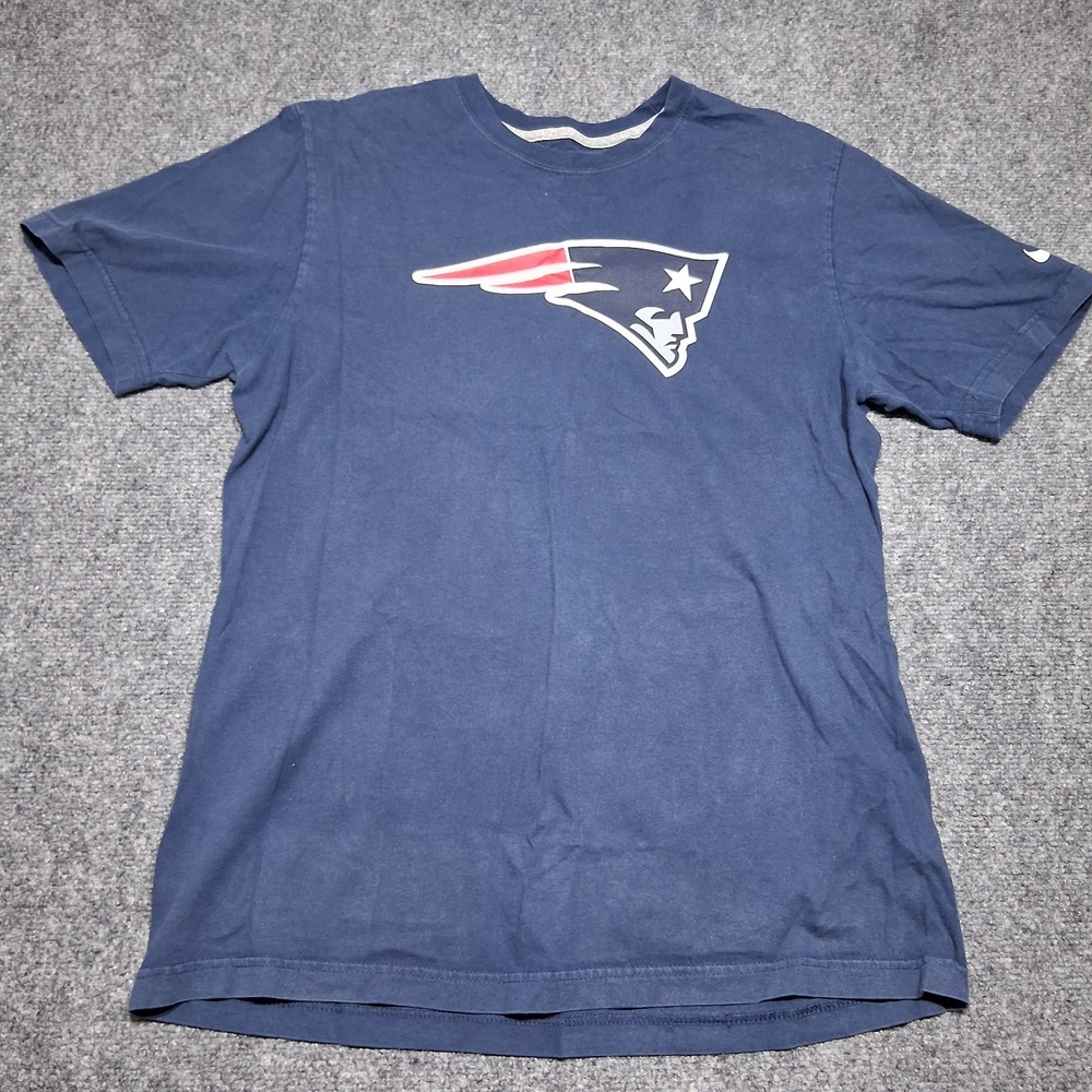 New England Patriots‎ NFL T Shirt Fits Size Large Navy Blue USA